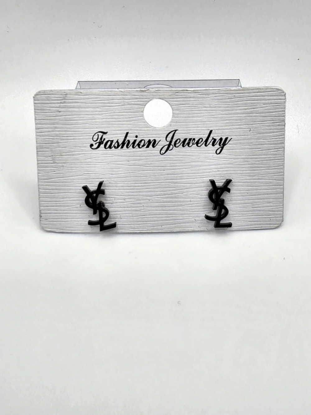 New Black Y stud Earrings